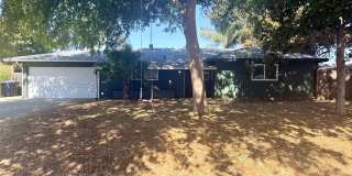 3 Bed 2.5 Bath Cabin-Inspired Home with Private Pool and Bonus Room Gallery 1