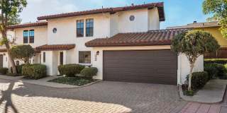 Spacious Mesa Condo with Full Two Car Attached Garage! Pet Friendly! Spacious Mesa Condo with Full Two Car Attached Garage! Pet Friendly! Gallery 1