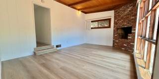 Spacious 3BD Manhattan Beach Home with Brand New Flooring, Large Den & 2-Car Garage Gallery 13