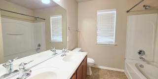 914 Tisbury Parkway Gallery 5