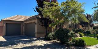 Short term lease! Coral Canyon on Golf Course with POOL- FURNISHED & PARTIALLY FURISNHED OPTION Gallery 4