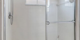 4320 Blowing Point Place Gallery 24