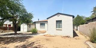 3 bedroom, 1 bath house in Blenman Elm! Gallery 1