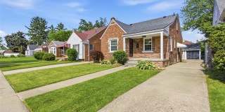 9774 Manistique Street Gallery 2