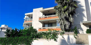 2575 E 19th Street Gallery 16