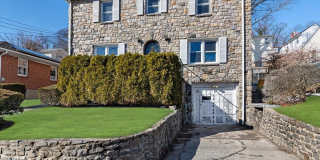 57 Putnam Avenue Gallery 1
