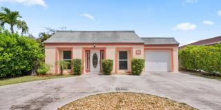 306 18th Avenue N Gallery 1