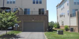 22806 BREEZY HOLLOW Drive Gallery 25