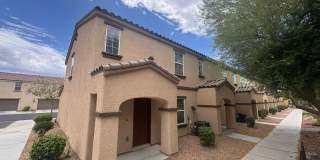 Charming 2-Story Townhome | 2 Bedrooms, 2 Baths & Community Pool Gallery 1