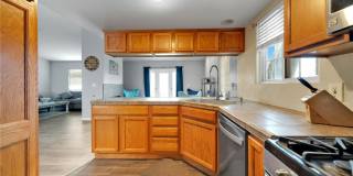44329 Sancroft Avenue Gallery 1