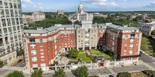 Center Place Gallery 41