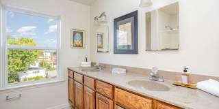 5235 CROWSON Avenue Gallery 17