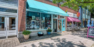 16 Abbott Avenue Gallery 53