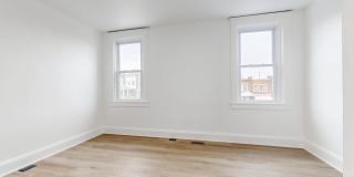 2320 W LEXINGTON Street Gallery 19
