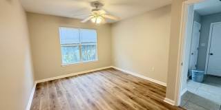 81 Lake Front Drive Gallery 15