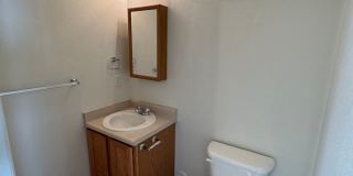 3 BEDROOM, 2.5 BATHROOM SOUTH PARK TWINHOME WITH ATTACHED 2 CAR GARAGE Gallery 7