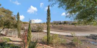 Queensridge Beauty - 5 bedroom on a 1/4+ acre lot Gallery 8