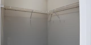 5439 Lake Boggs Street Gallery 35