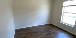 419 SW Meadow Terrace Gallery 13
