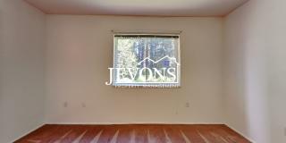 Condo with Swimming Pool and Private Enclosed 1-Car Garage in Klahanie Neighborhood Gallery 26