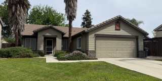 Single Story Home in a Great Location Gallery 1