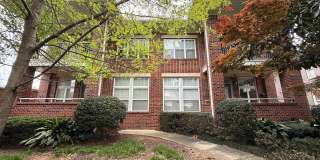 Elizabeth Townhome - T.R. Lawing Realty Property Gallery 1