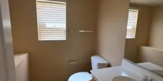 Beautifully designed stunning 5-bedroom, 3-bathroom home Gallery 18