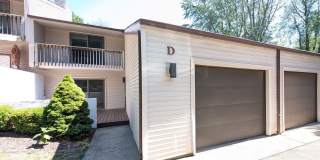 17554 Parkwood Dr, 2 bedroom Condo Gallery 1