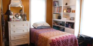 217 VILLANOVA Road Gallery 21