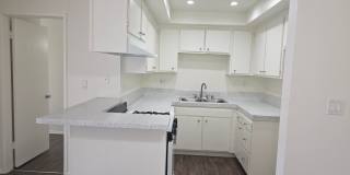 171 Mariposa Apartments Gallery 1