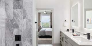 Starlight Gallery 27