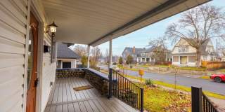 Downtown home for rent. Gallery 22