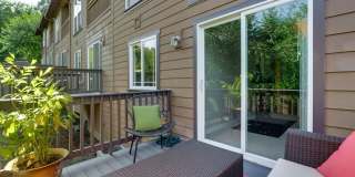 Spacious Happy Valley Townhome Featuring Three Bedrooms, Two Balconies & Attached Garage Spacious Happy Valley Townhome Featuring Three Bedrooms, Two Balconies & Attached Garage Gallery 20