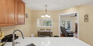 7514 Wellesley Park S Gallery 12