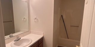 ****** HALF OFF FIRST FULL MONTH OF RENT!! ****** Gallery 7