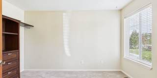 Bright & Spacious 3-Bedroom Apartment Gallery 3