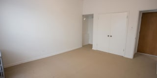 5300-5308 S. Hyde Park Boulevard Gallery 25