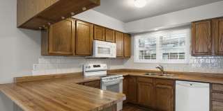 227 Smithridge Park Gallery 1