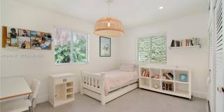 861 Harbor Dr Gallery 20