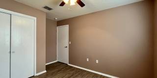6611 Cougar Village Gallery 21