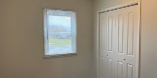 Centrally located 3 bedroom bungalow READY NOW! Centrally located 3 bedroom bungalow READY NOW! Gallery 12