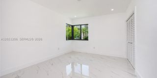 1621 S Treasure Dr Gallery 30