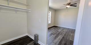 4340 S. Drexel Blvd., 46 Gallery 3