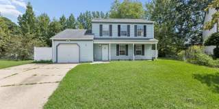 Two Story in Cul-de-sac ready for new tenants! Gallery 1
