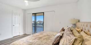270 Captains Walk Gallery 54