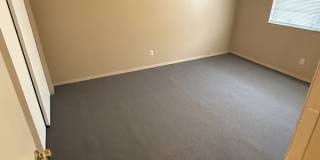 17th Place Apartments Gallery 5