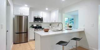 Absolutely stunning completely remodeled 2-bedroom 2 bath, 1,448 square foot home Gallery 8