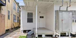 2133 S CARROLLTON Avenue Gallery 11