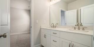 106 Basil Street Gallery 17