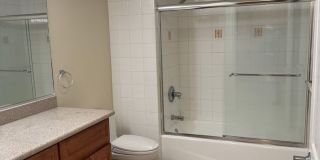 410-418 7th St. Gallery 12